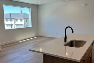 837 S 200 E, Spanish Fork, UT 84660 - Photo 8