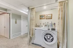 65 W 700 N, Bountiful, UT 84010 - Photo 24