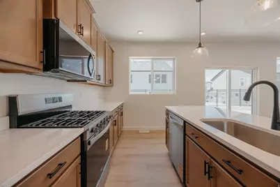 3623 N Eagle Dr #311, Eagle Mountain, UT 84005 - Photo 4