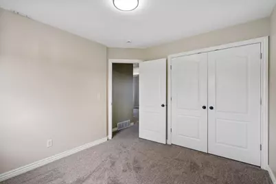 2028 Morningside Dr W, Farmington, UT 84025 - Photo 22