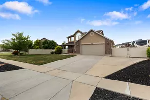 2028 Morningside Dr W, Farmington, UT 84025 - Photo 4