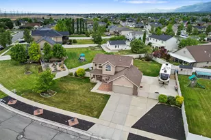 2028 Morningside Dr W, Farmington, UT 84025 - Photo 34