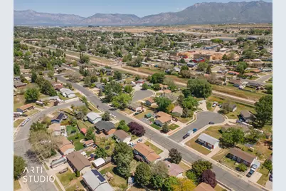 1131 N 575 W, Clinton, UT 84015 - Photo 44
