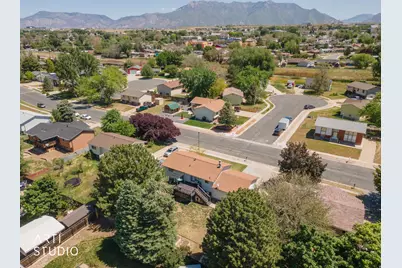 1131 N 575 W, Clinton, UT 84015 - Photo 40