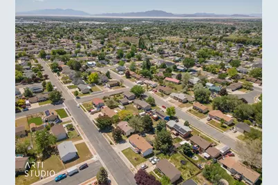 1131 N 575 W, Clinton, UT 84015 - Photo 46