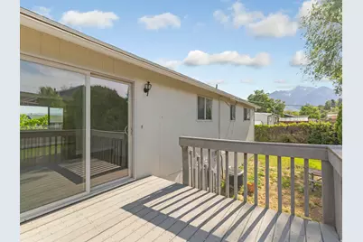 1384 E Sudbury Ave, Sandy, UT 84093 - Photo 18