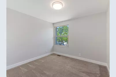 1384 E Sudbury Ave, Sandy, UT 84093 - Photo 14