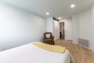 530 S 400 E, Salt Lake City, UT 84111 - Photo 16