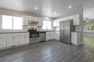 5991 S Origin Pl, Taylorsville, UT 84123 - Photo 8