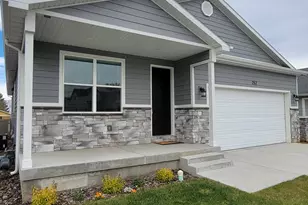 252 W 4950 S, Washington Terrace, UT 84405 - Photo 4