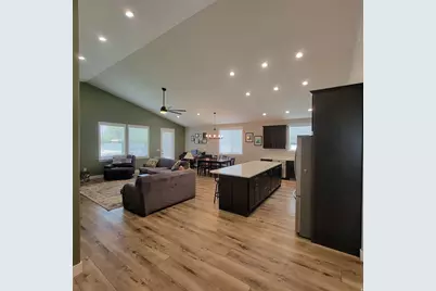 252 W 4950 S, Washington Terrace, UT 84405 - Photo 18