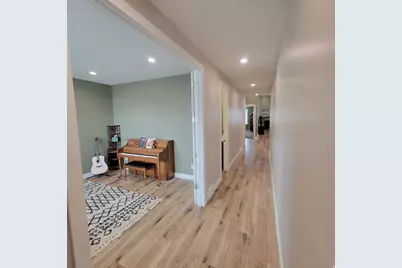 252 W 4950 S, Washington Terrace, UT 84405 - Photo 8