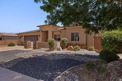 2671 S 3930 W, Hurricane, UT 84737 - Photo 2