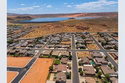 2671 S 3930 W, Hurricane, UT 84737 - Photo 32