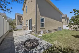 4914 W Duncan Meadow Ln, Riverton, UT 84096 - Photo 18