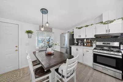 160 Cushing Way, Layton, UT 84041 - Photo 10