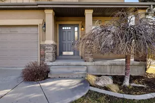 1420 E Firelight Way, Sandy, UT 84092 - Photo 2