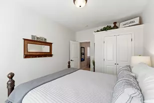 2014 E Quartzridge Dr, Sandy, UT 84092 - Photo 38