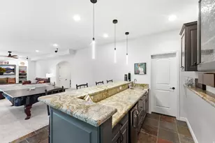 2014 E Quartzridge Dr, Sandy, UT 84092 - Photo 44