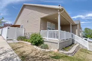 8564 S Cork Oak Dr W, West Jordan, UT 84081 - Photo 4