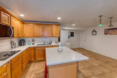 8564 S Cork Oak Dr W, West Jordan, UT 84081 - Photo 40