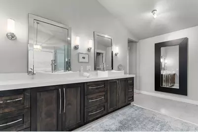 6442 W 10900 N, Highland, UT 84003 - Photo 8