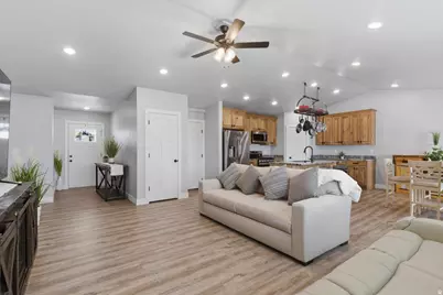 8924 W 26000 N, Portage, UT 84331 - Photo 6