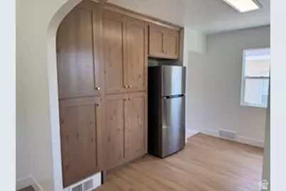 263 E Center St, Spanish Fork, UT 84660 - Photo 4