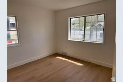 263 E Center St, Spanish Fork, UT 84660 - Photo 6