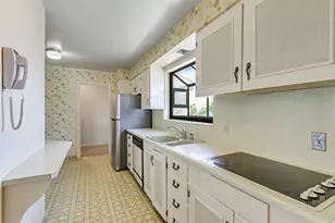 653 W 3400 S, Bountiful, UT 84010 - Photo 10