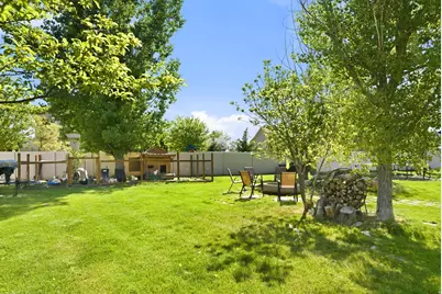 257 E 1100 N, Harrisville, UT 84404 - Photo 34