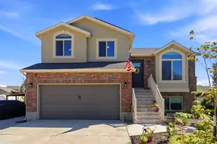 257 E 1100 N, Harrisville, UT 84404 - Photo 2