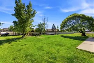 257 E 1100 N, Harrisville, UT 84404 - Photo 30