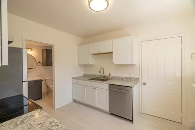 526 N 800 W, Salt Lake City, UT 84116 - Photo 18