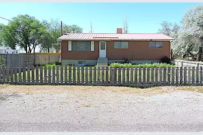 264 E 400 N, Hinckley, UT 84635 - Photo 14