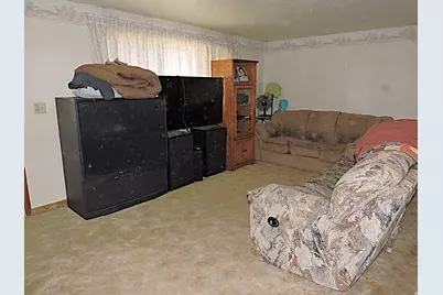 264 E 400 N, Hinckley, UT 84635 - Photo 2