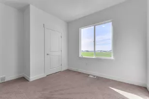 1528 S 4125 W, West Weber, UT 84401 - Photo 18