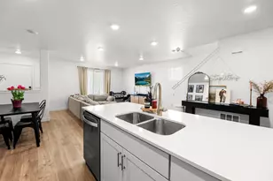 8608 W Cordero Dr, Magna, UT 84044 - Photo 36