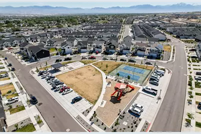 8608 W Cordero Dr, Magna, UT 84044 - Photo 12