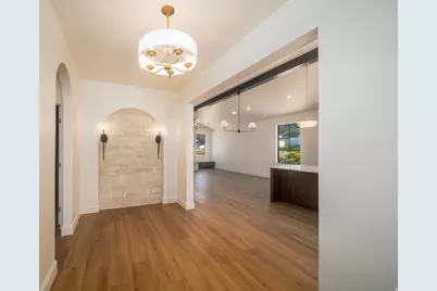 881 E 100 N, Hyde Park, UT 84318 - Photo 6