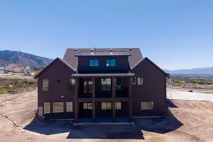 881 E 100 N, Hyde Park, UT 84318 - Photo 4