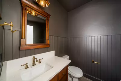 881 E 100 N, Hyde Park, UT 84318 - Photo 26