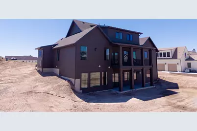 881 E 100 N, Hyde Park, UT 84318 - Photo 44