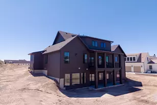 881 E 100 N, Hyde Park, UT 84318 - Photo 44