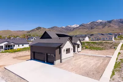 881 E 100 N, Hyde Park, UT 84318 - Photo 48