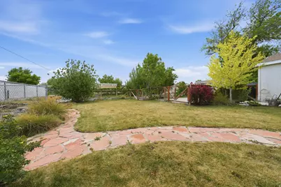 4949 S 3535 W, Taylorsville, UT 84129 - Photo 28
