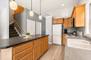 148 E Station St, Sandy, UT 84070 - Photo 4