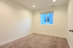 2966 S Willow Dr, Saratoga Springs, UT 84045 - Photo 16