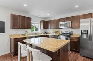 4404 N Foxtrail Dr, Lehi, UT 84043 - Photo 8