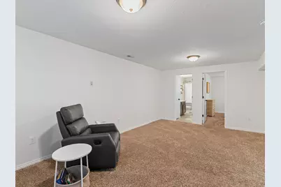 4404 N Foxtrail Dr, Lehi, UT 84043 - Photo 20